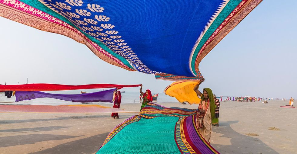 Old saris have a second use: They can protect people from a deadly bacteria in water.