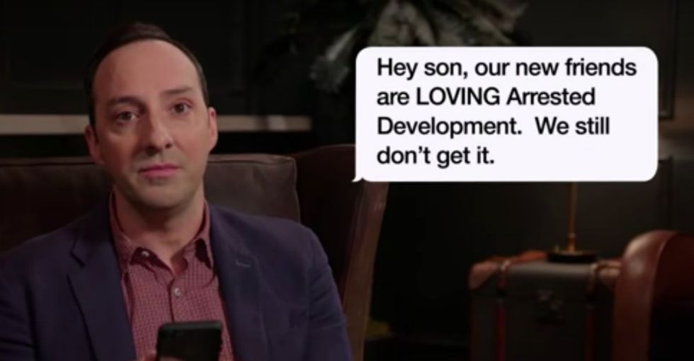 These celebrities' mom texts are hilariously relatable.