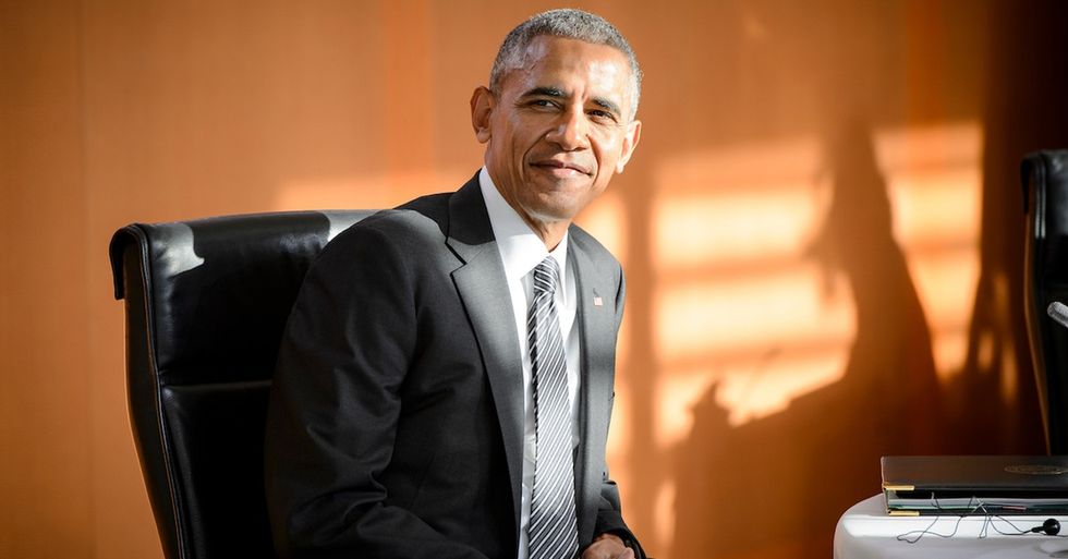 This man was grieving the loss of his mother. Obama showed up to help.