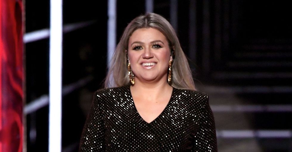 Watch Kelly Clarkson's bold call for a 'moment of action' on gun violence at the BBMAs.