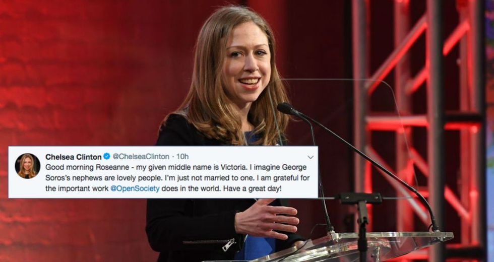 Chelsea Clinton showed everyone how to respond to Roseanne's toxic tweets.