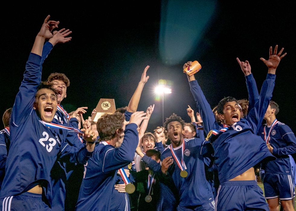 Flower Mound Edges LEE In Penalty Kicks; Grabs 1st Boys Soccer State Title