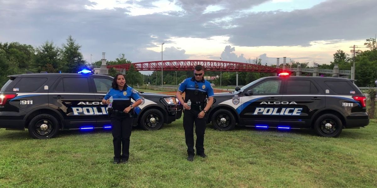 Tennessee police officers take on the 'Git Up Challenge' dance It's a