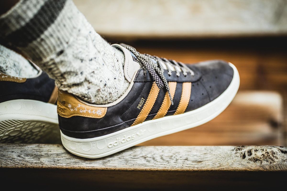 Il Tribunale Ue «cancella» il marchio Adidas