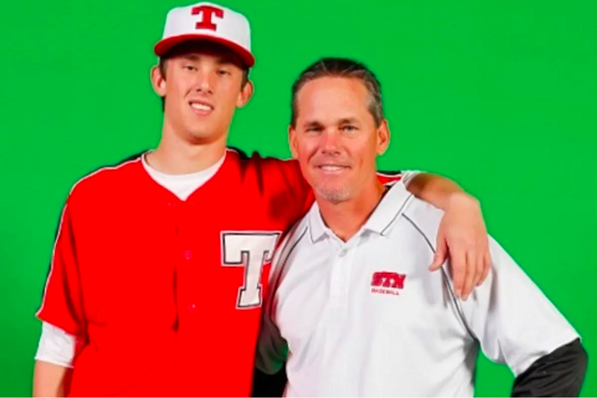 Cavan Biggio plays first game at Minute Maid Park