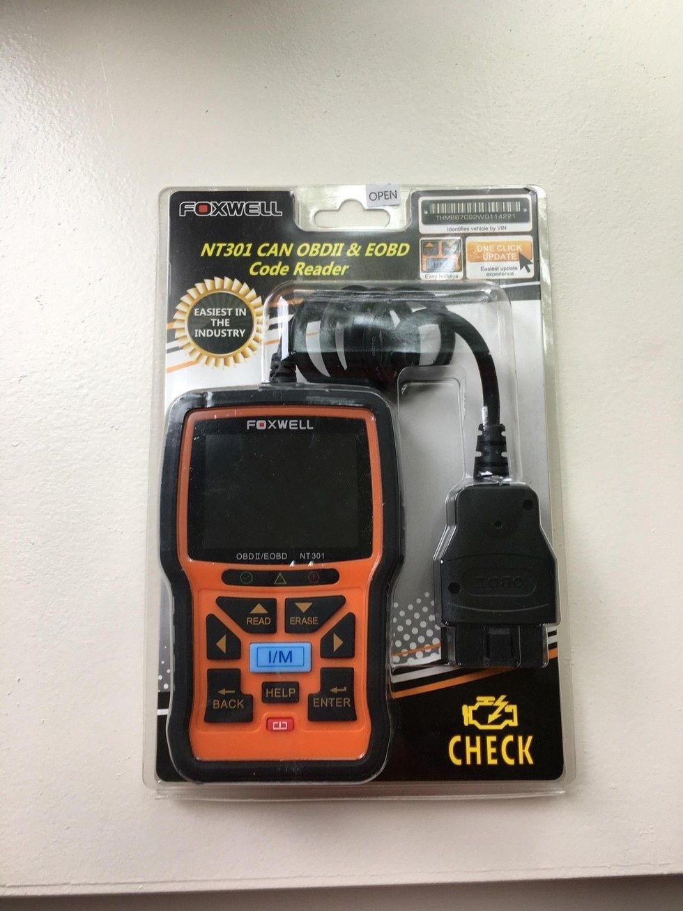 How To Use Foxwell NT301 OBD2 Code Reader - Check Engine Light