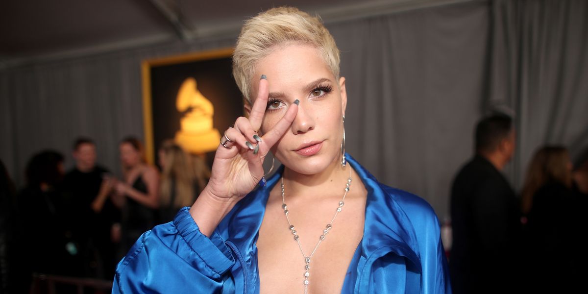 Halsey's Armpit Hair Launches Online Debate