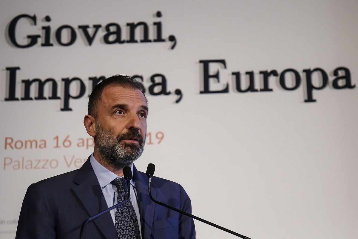 Massimo Bitonci: «Adesso la pace fiscale va estesa al contante. I grillini diranno di sì»