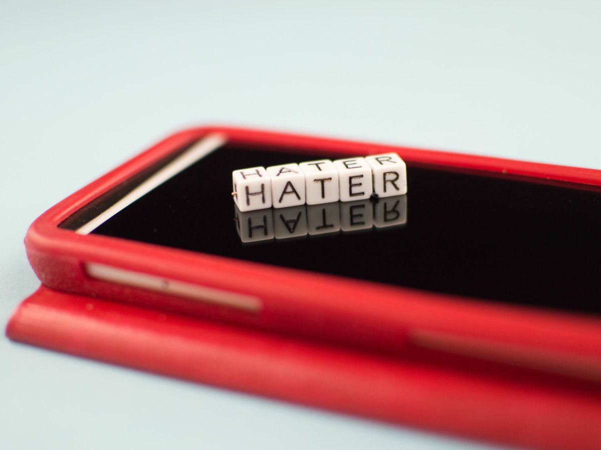 Ken Hoffman calls out disgraced celebrity who blocked him on Twitter