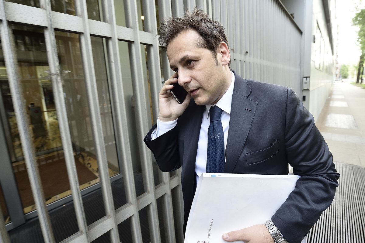 «Repubblica» si smaschera da sola. Il virgolettato su Siri era taroccato