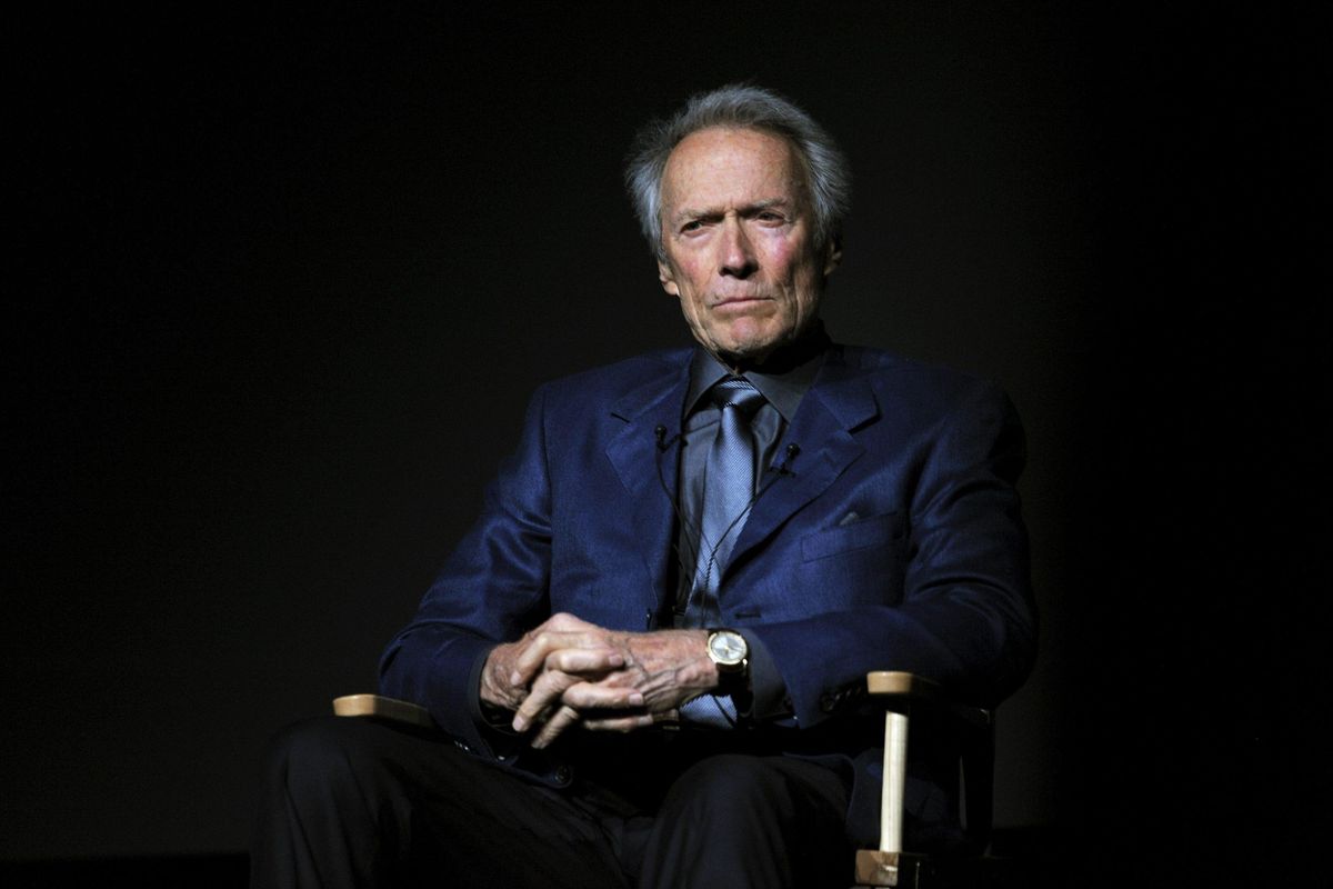 Il libertario Clint sfida i talebani pro aborto