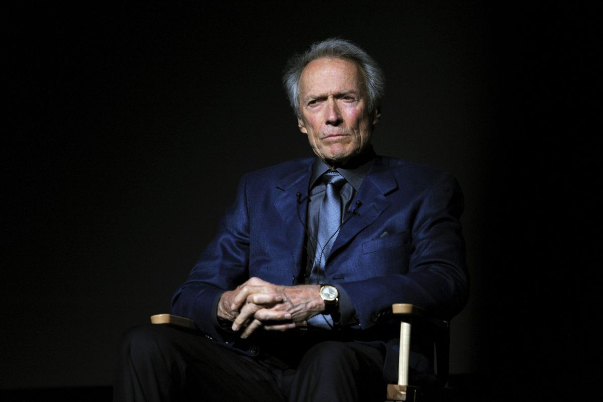 Il libertario Clint sfida i talebani pro aborto
