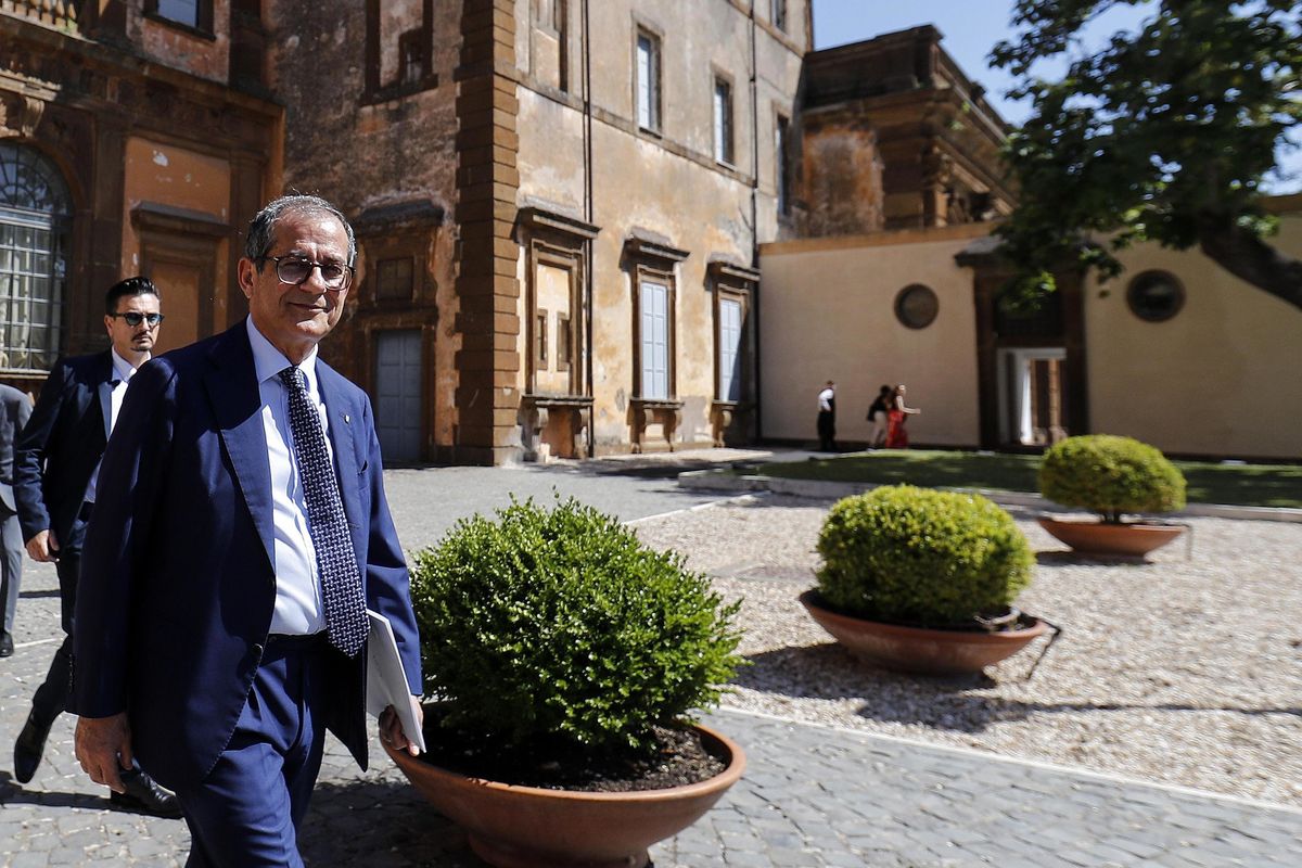 Procedura d’infrazione più lontana. «Con il dialogo si trovano soluzioni»