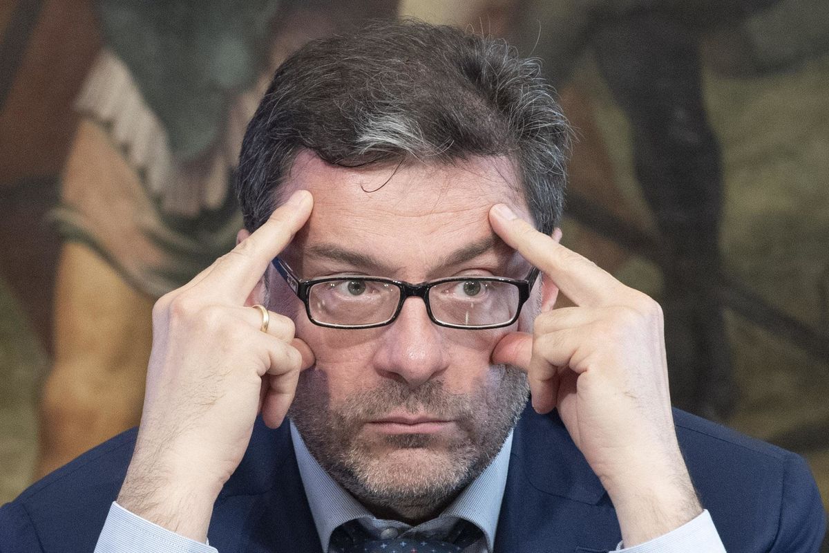 Giorgetti si sfila dalla corsa alla poltrona Ue