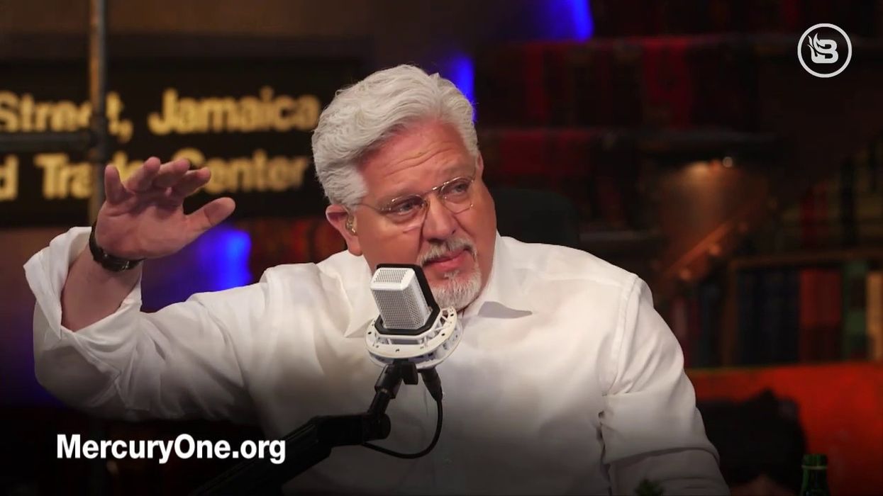 Antifascist mob goes FULL fascist in Portland