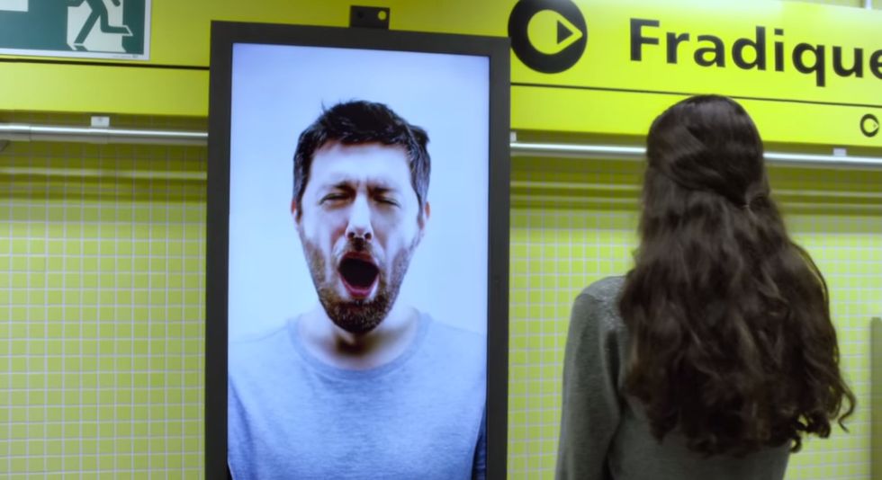 Yawning Billboard Gives Free Coffee to Groggy Commuters
