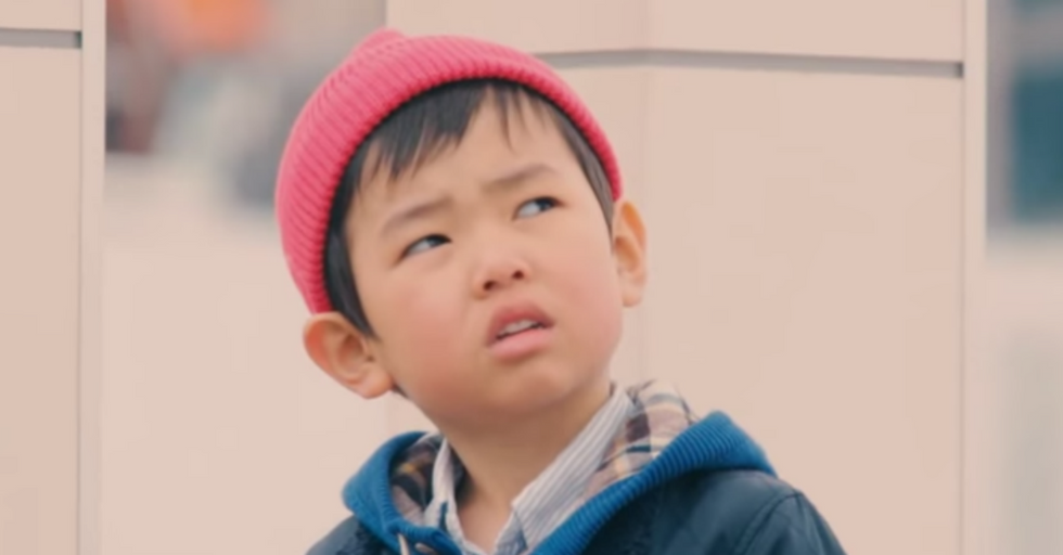 How These Kids React To Strangers Dropping Their Wallets Will Leave You Smiling