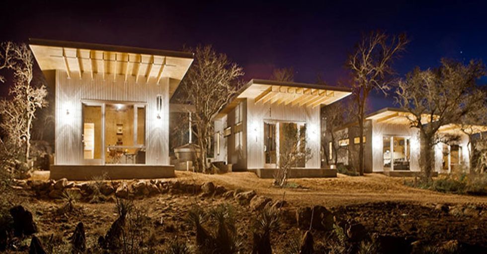 Four Texas Couples Come Together to Build an Eco-Friendly Commune