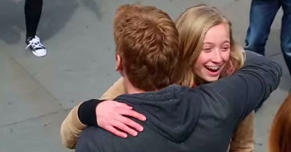 People Accepted His Offer For a Free Hug and Got Way More Than They Expected