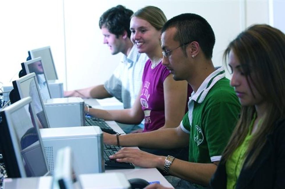 These Teenagers May Finally Gain the Right to Delete their Online History