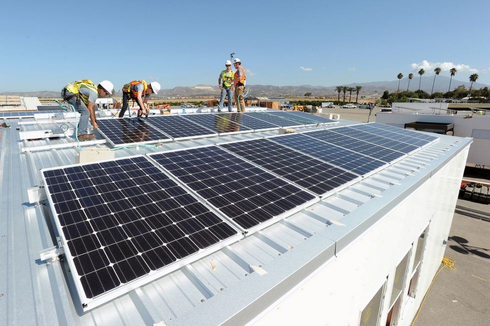 College Students Show How Awesome Green Design Can Be With Pop-Up Solar Village