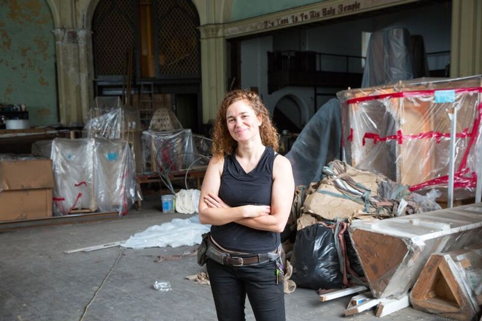 Graffiti Artist Teams Up With Town to Build Creative Center, One Roof Tile at a Time