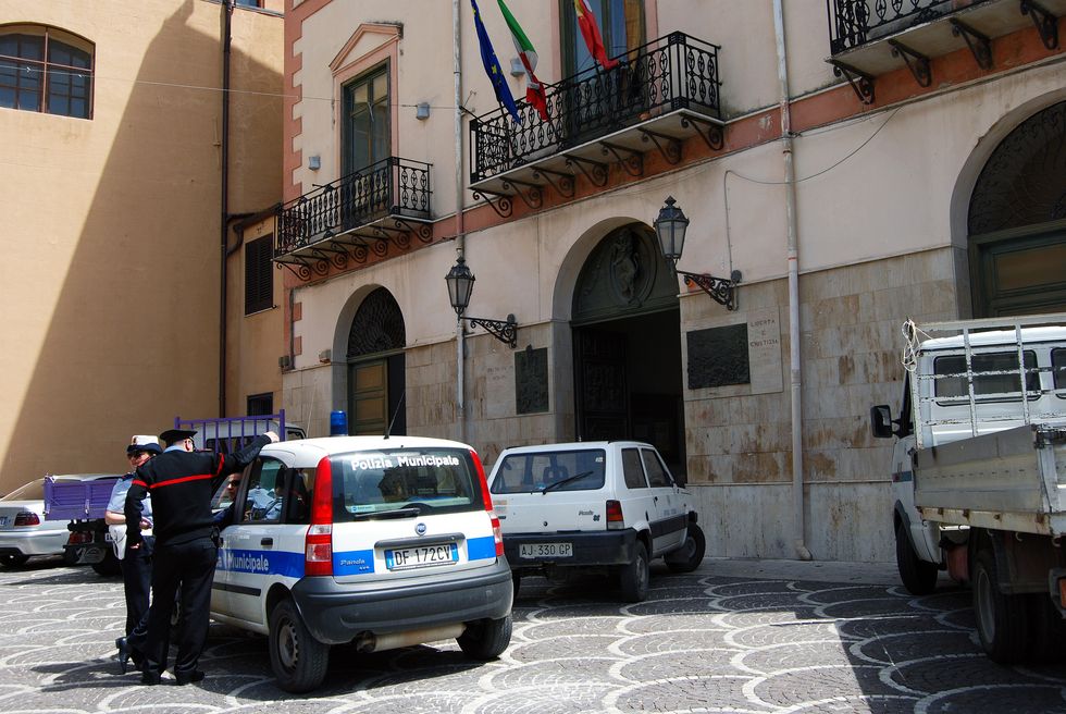 Shopkeeper Revolt Has Sicilian Mafia on the Run