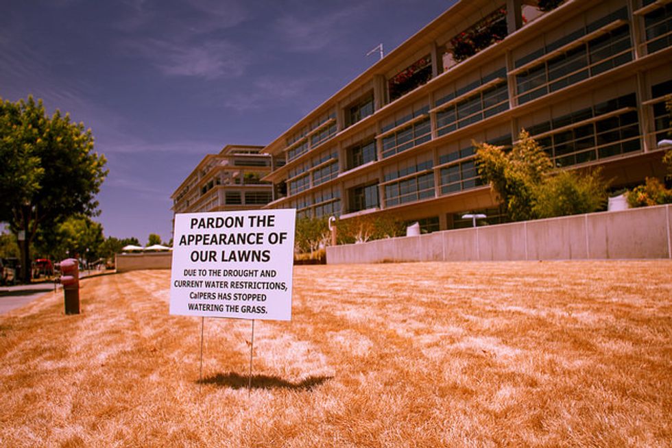 Drought-Stricken Los Angeles Might Start Outing Its Biggest Water Users
