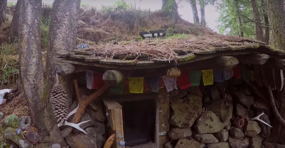 Check Out This Guy’s Simple Underground Home