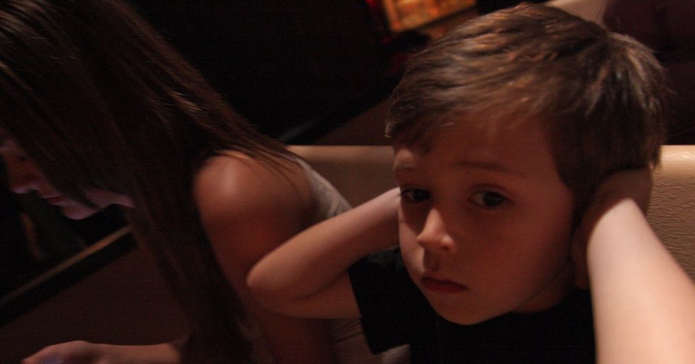 New Video Shows What It Feels Like to Live With Sensory Sensitivity