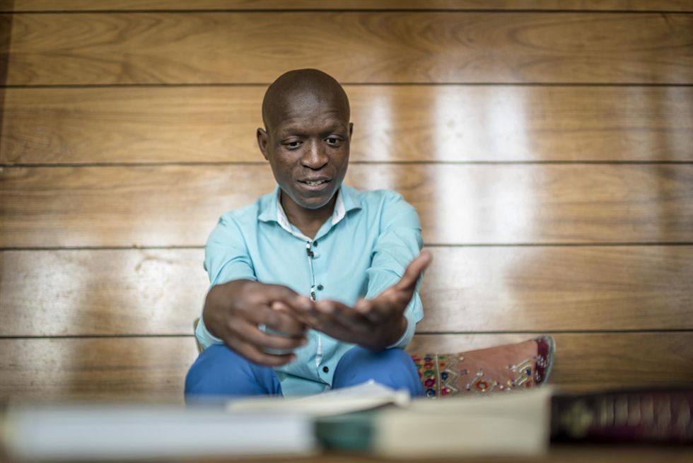 The Story of South Africa's ‘Pavement Bookworm’ Highlights the Value of Literacy