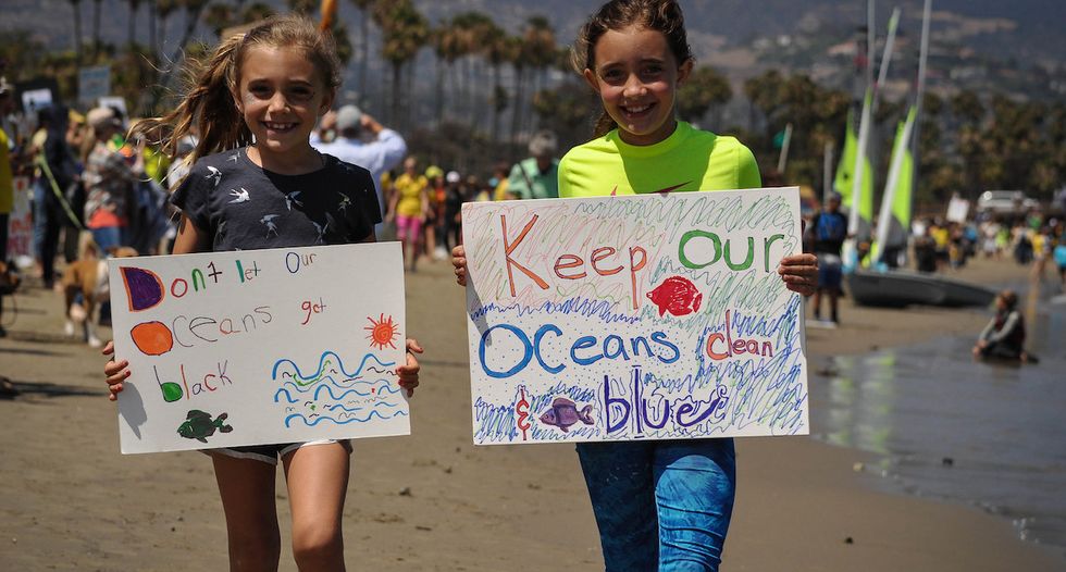 U.S. Implements Moratorium on Fracking in California Waters