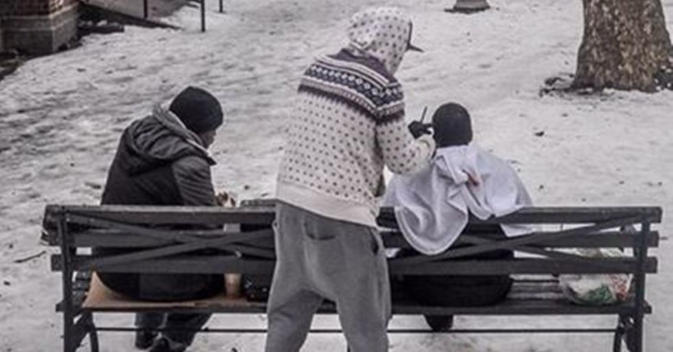 New York Stylist Gives Free Haircuts to the Homeless Every Sunday