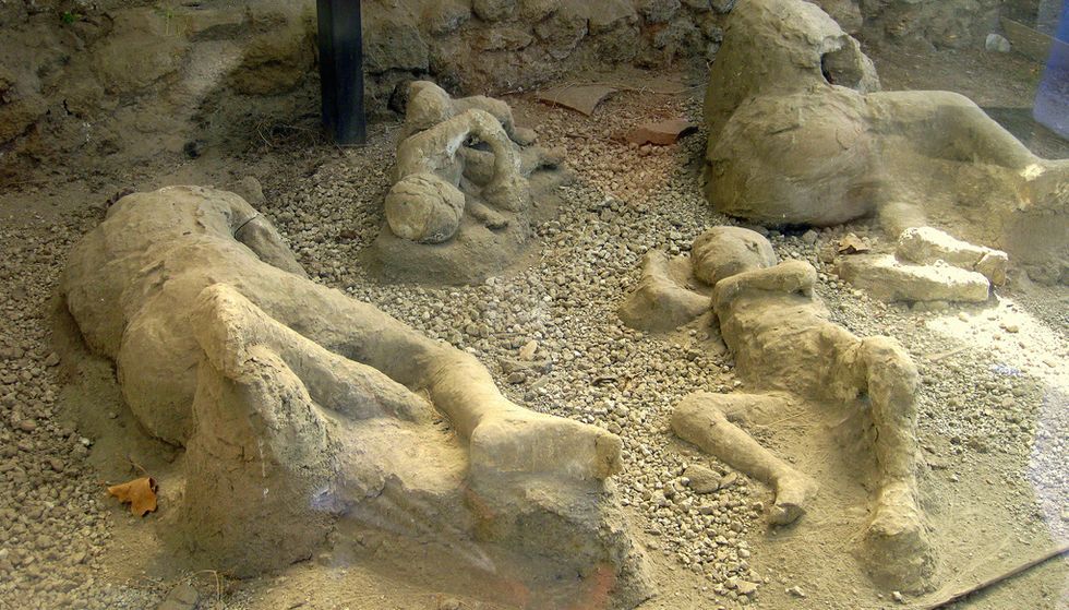 The destruction of Pompeii in computer animation is breathtaking