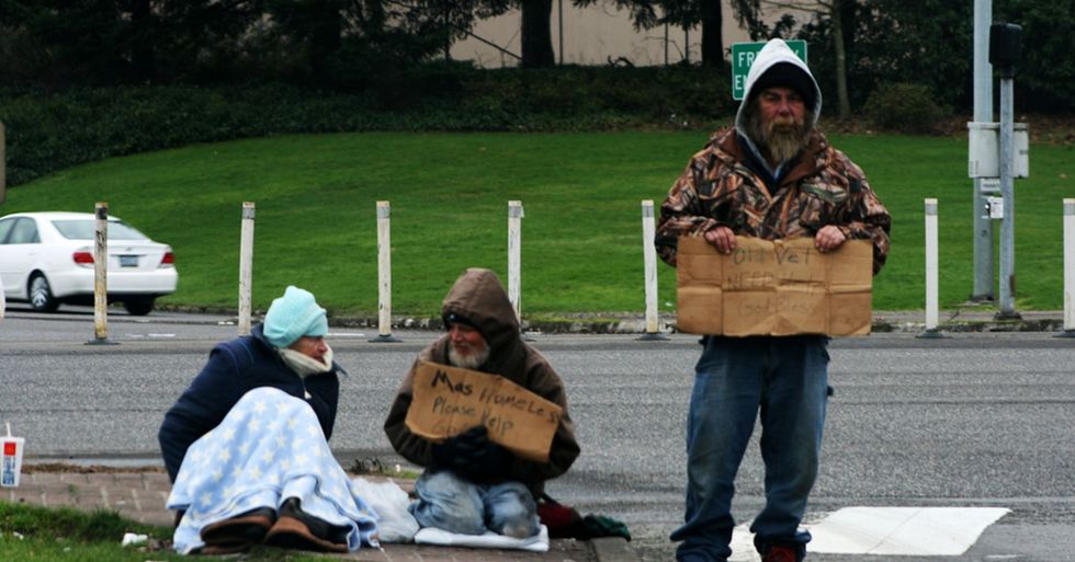 Albuquerque’s New Program Gives Panhandlers Jobs Instead of Tickets