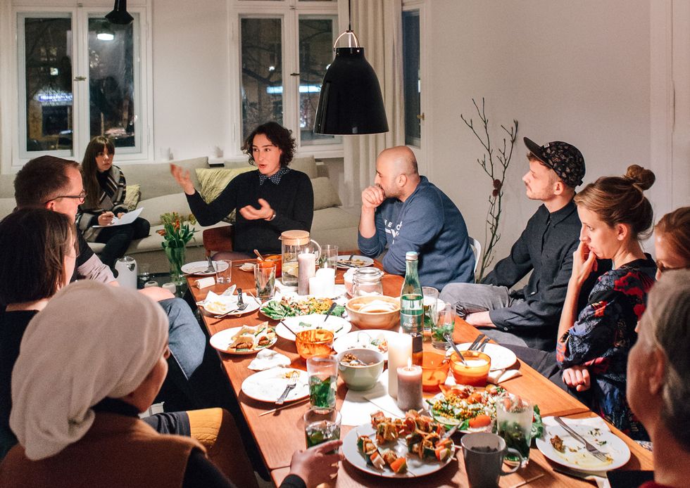 Over Dinner, 9 Experts On The Refugee Crisis Contemplate The ‘Right Way’ To Help