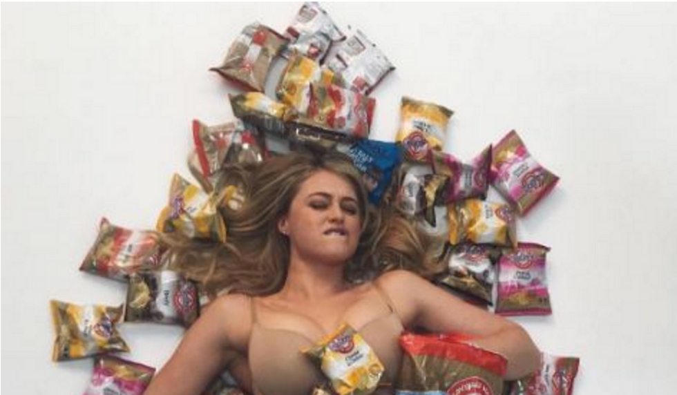 Iskra Lawrence Destroys A Body-Shamer On Instagram
