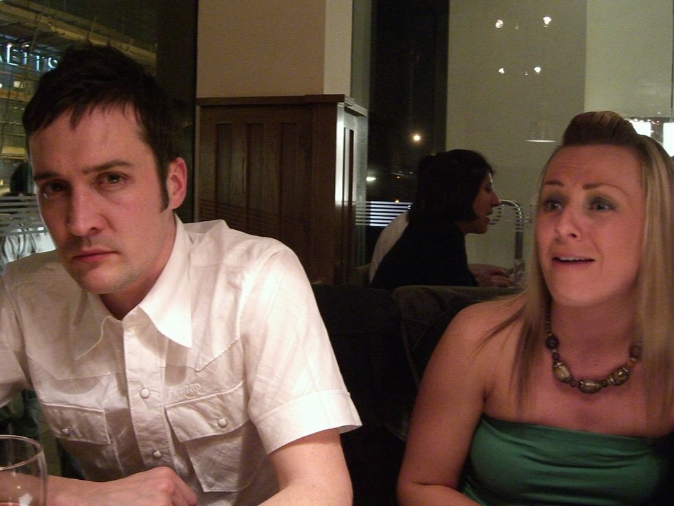 UK Bar Has Exit Strategy for Patrons Suffering Through Bad Tinder Dates