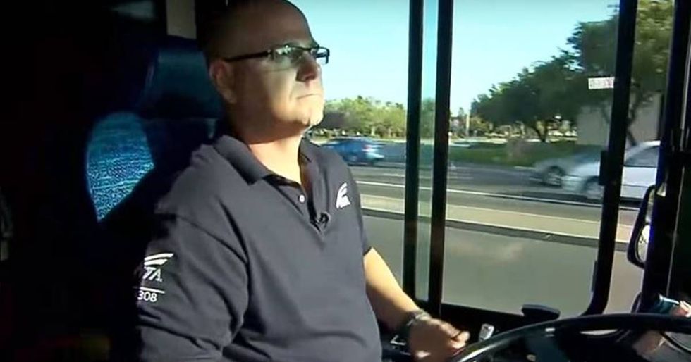 Bus Driver Uses Quick Wits To Thwart Kidnapper