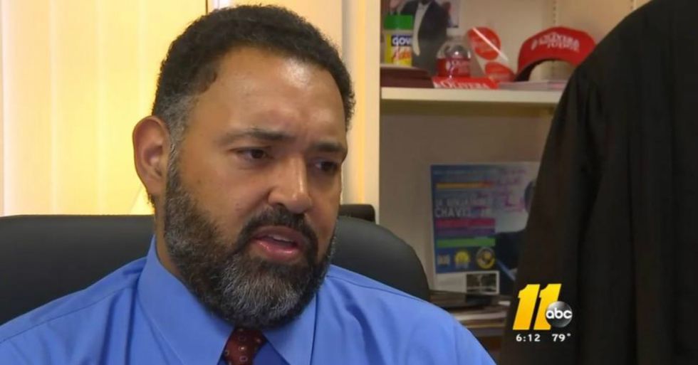 A Compassionate Judge Sentences A Veteran to 24 Hours Behind Bars, Then Spends The Night With Him