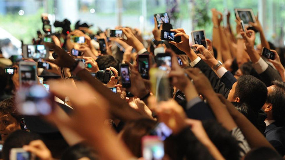 New Study Finds Mobile Device Addiction Among Teens Causes Conflict At Home