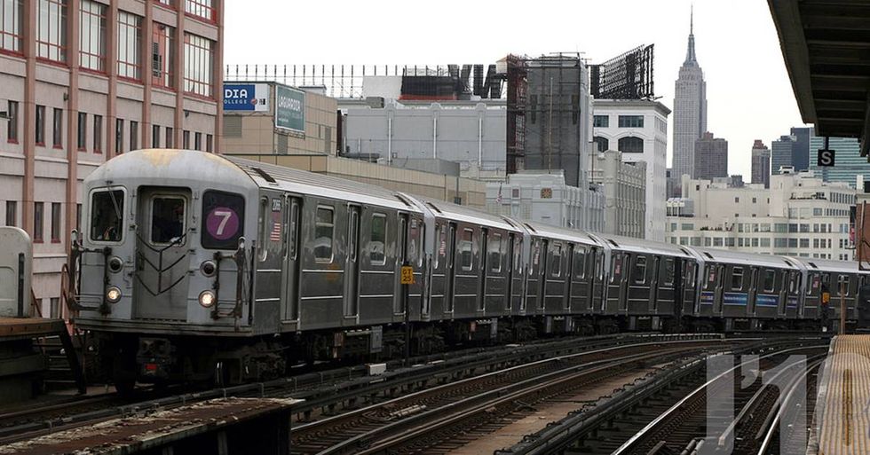 Subway Riders Stand Up To Anti-Muslim Bigot