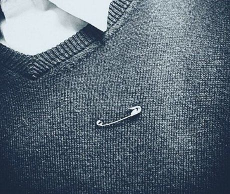 Wearing Safety Pins In The U.K. 
