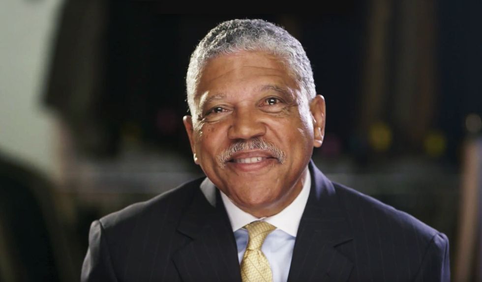 People Are Awesome: This Ex-Con Is Now A Powerful Motivational Speaker