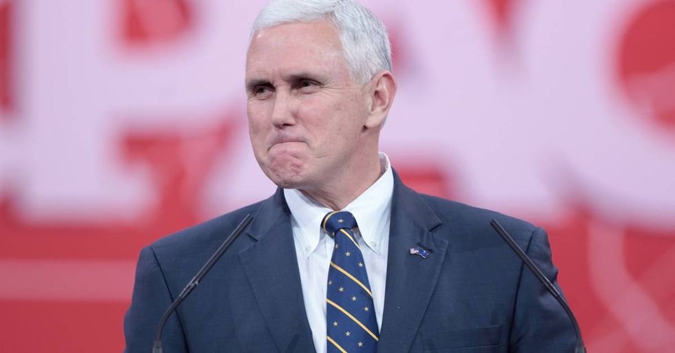 GOP VP Candidate Mike Pence Believes That ‘Smoking Doesn’t Kill’