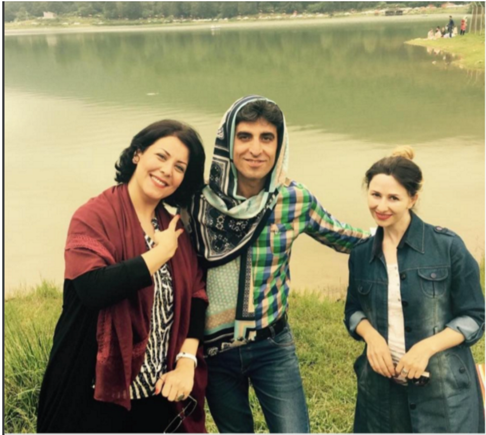 Men In Iran Are Wearing The Hijab To Support Their Wives