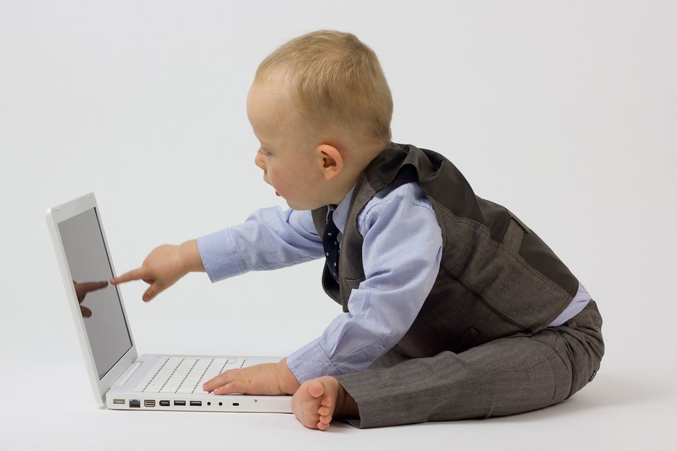 Here’s How Insanely Rich You’d Be If You Bought Apple Stock Instead Of Having Kids