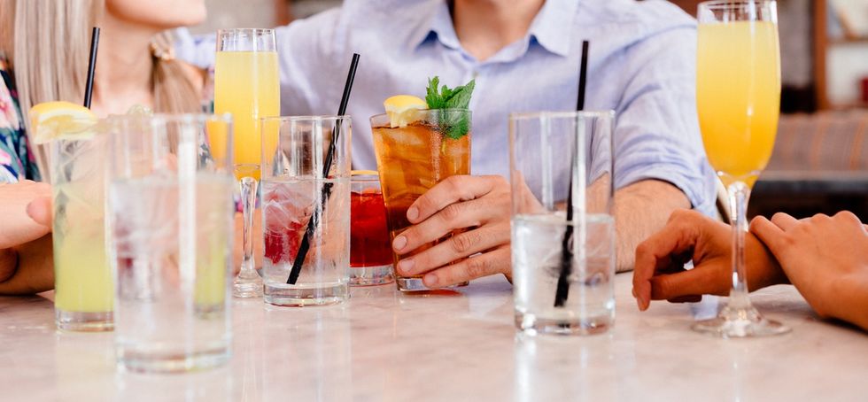 Never, Ever Ask For A Lemon Slice In Your Cocktail Again