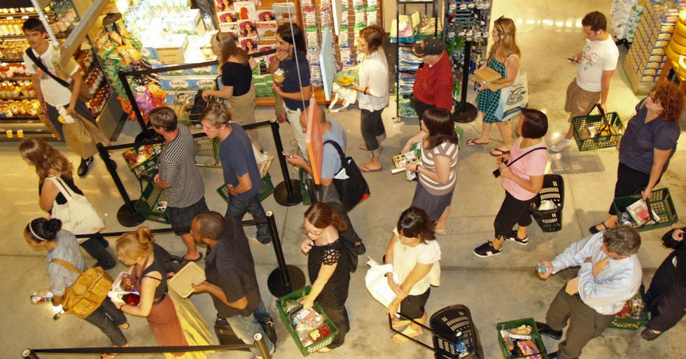 The Scientifically Proven Way To Pick The Fastest Grocery Store Line