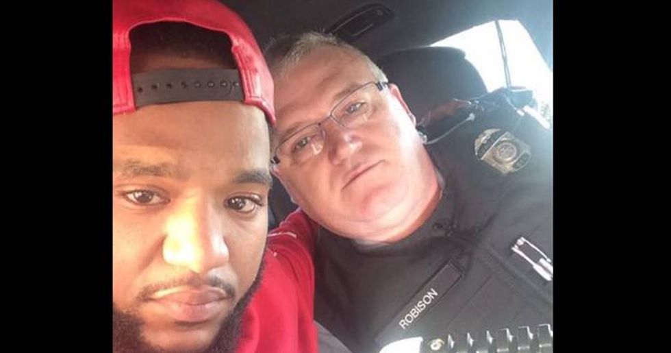 Police Officer Drives Grieving Man 100 Miles To Be With His Family